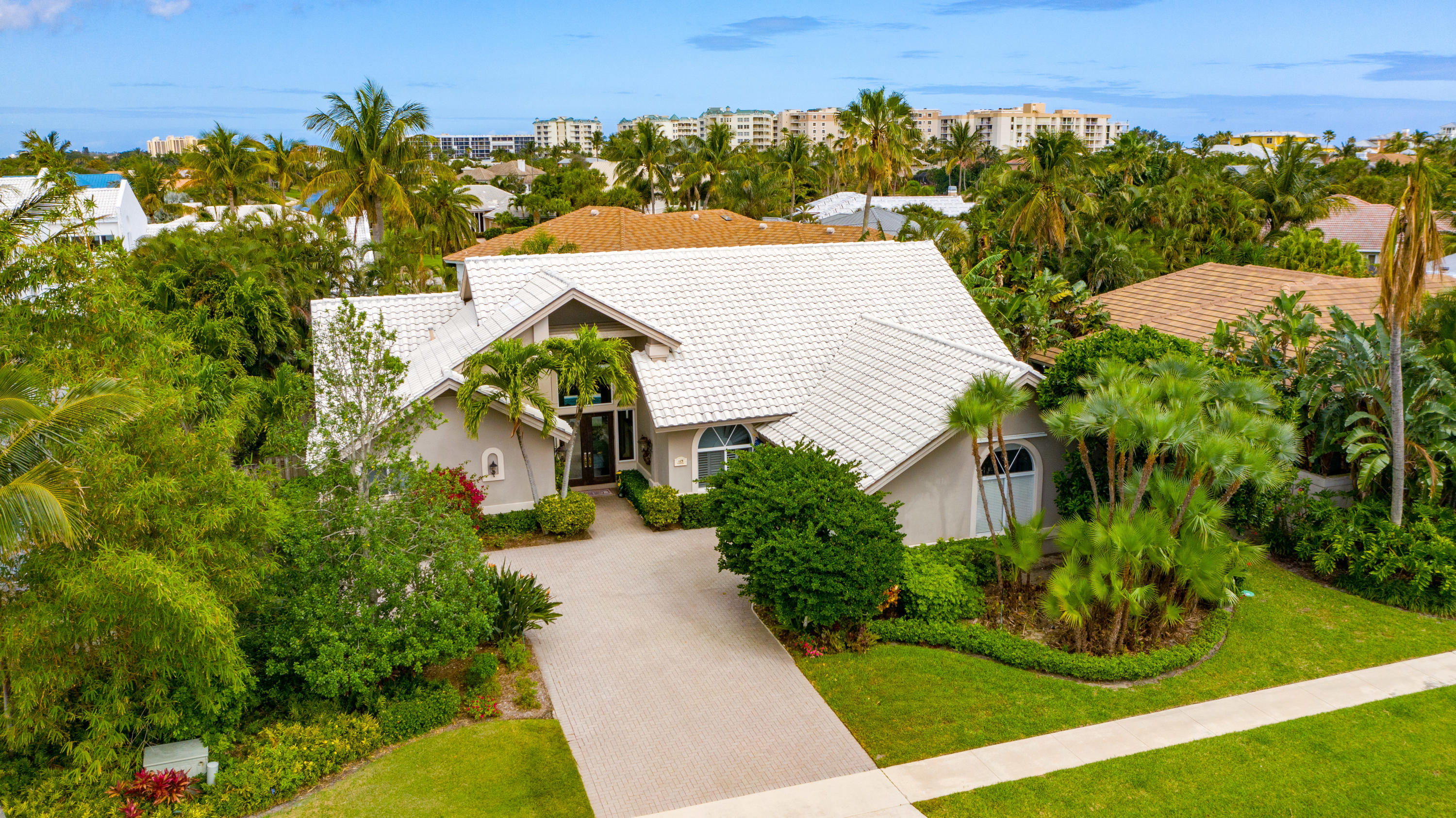 115 Olympus Way Jupiter, FL 33477 - Photo 39 of 49 115 Olympus Way Aerials (3 of 16)