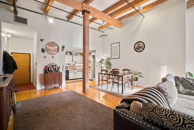 $975,000 | 15 Sleeper Street, Unit 503, Boston, MA 02210