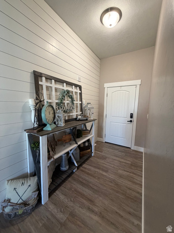 712 East Sunset View Road Grantsville, UT 84029 - Photo 4 of 28