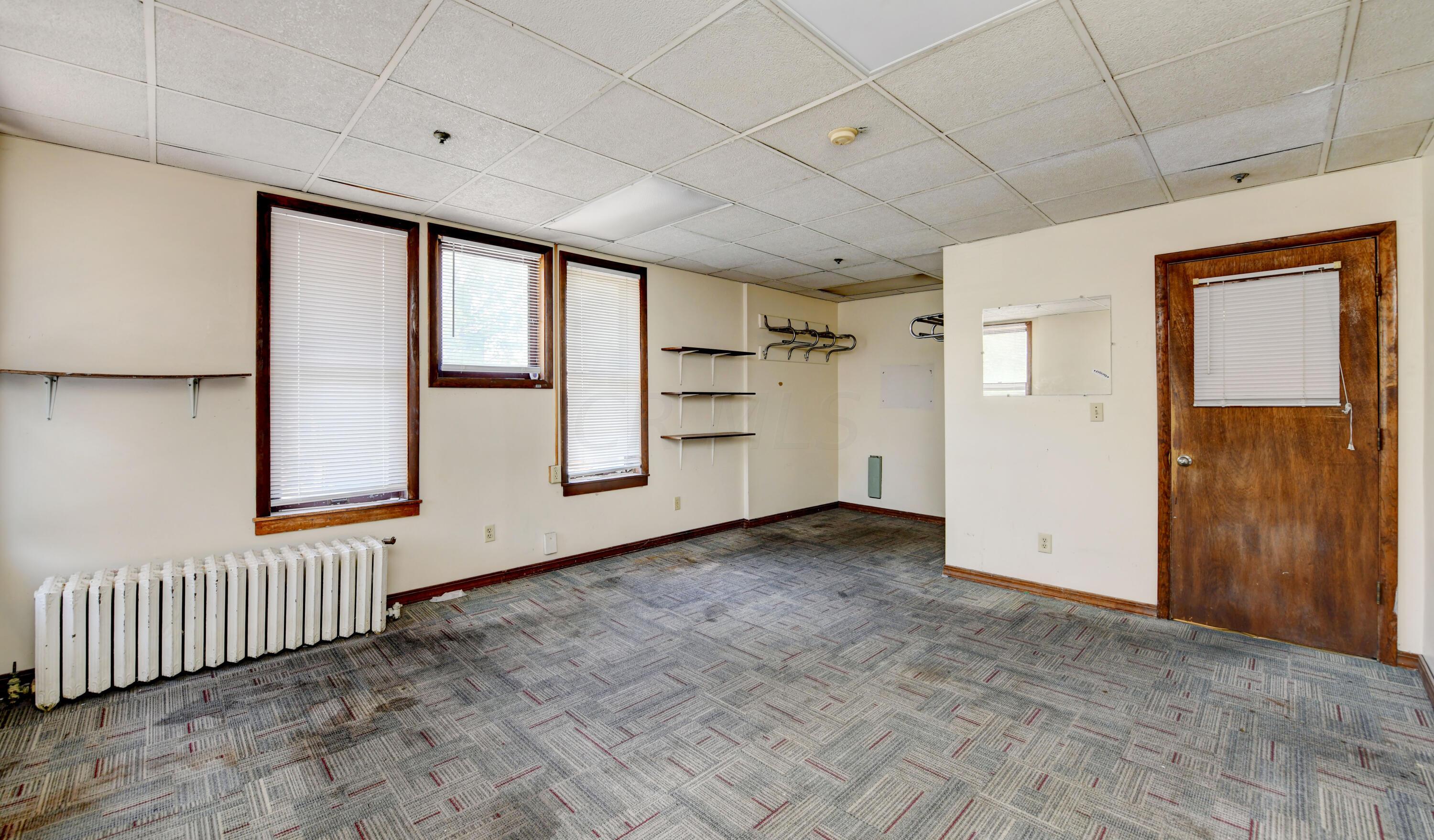 868 Bryden Road Columbus, OH 43205 - Photo 25 of 47 Second Floor Living Space (6)