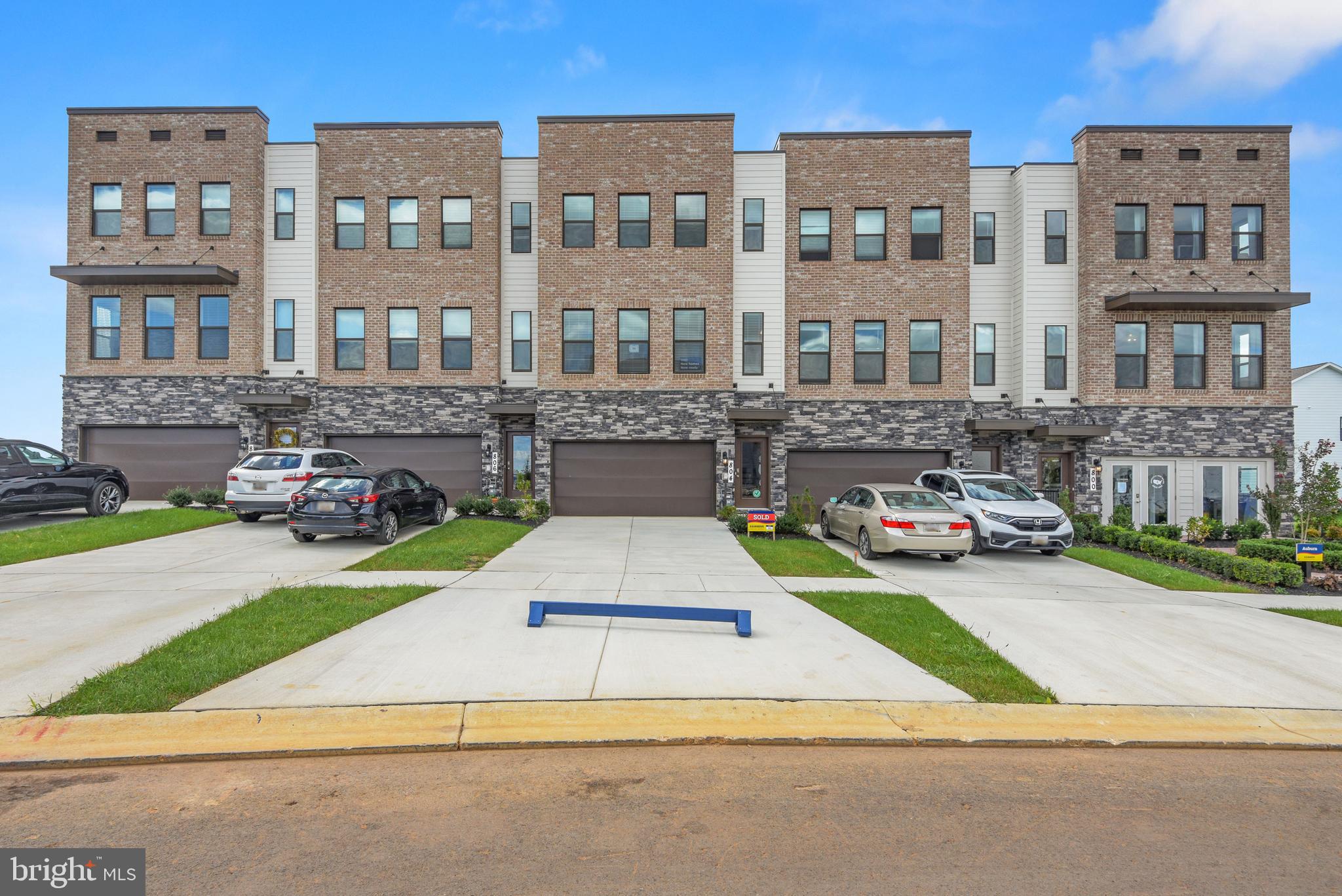 856 Amity Street Frederick, MD 21701 - Photo 2 of 28