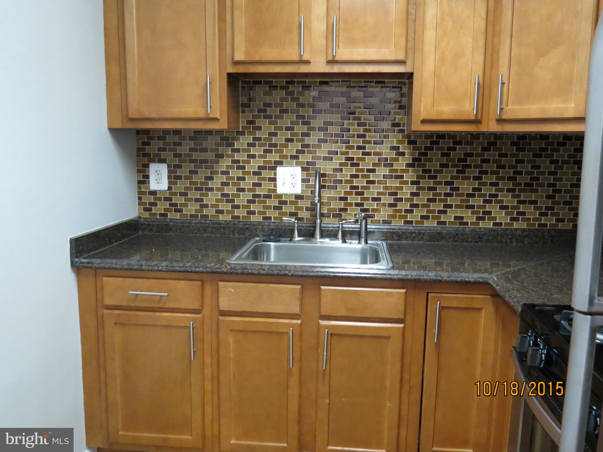 1939 Addison Road South District Heights, MD 20747 - Photo 6 of 14