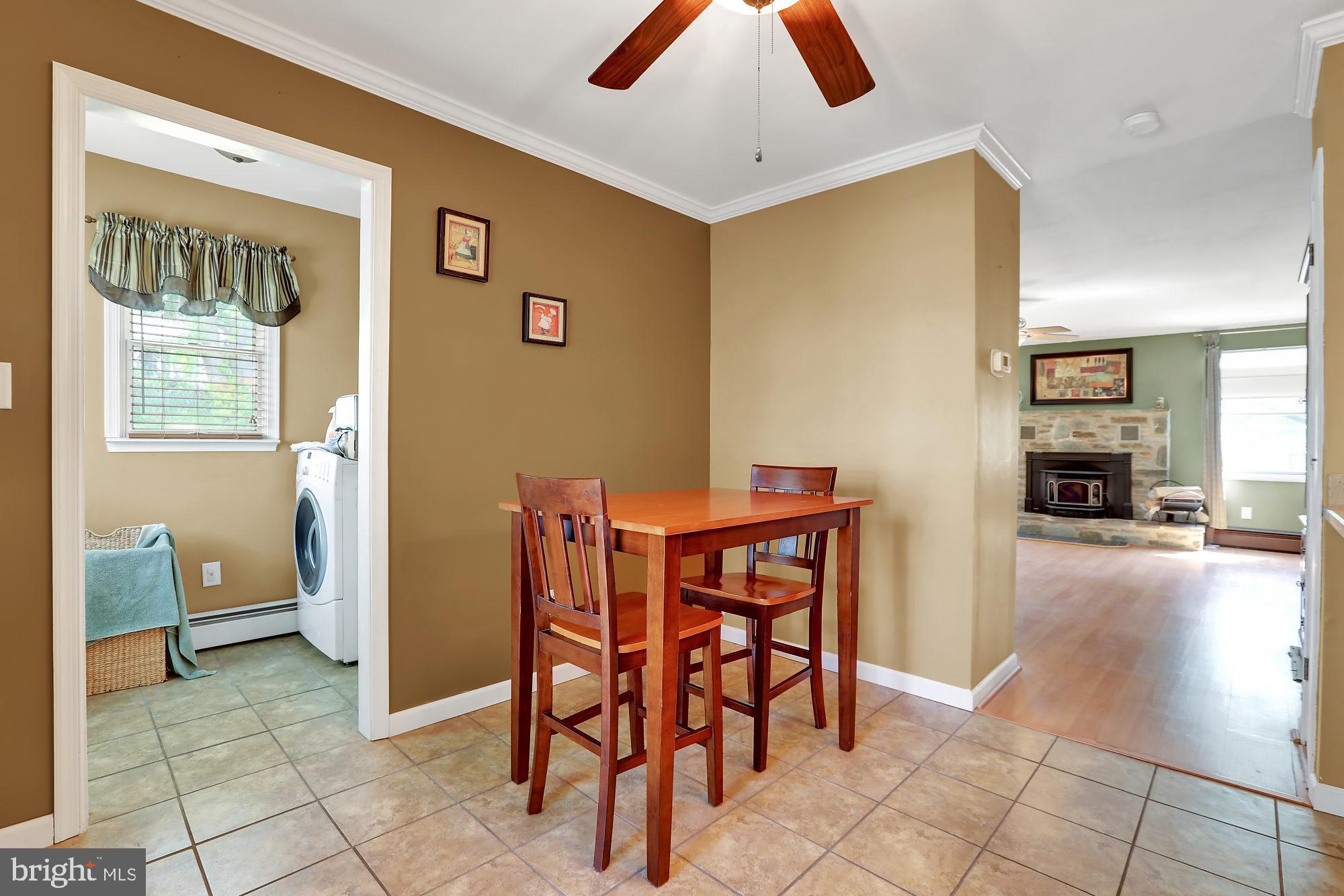 2 Thistle Road Levittown, PA 19056 - Photo 9 of 23 Breakfast area