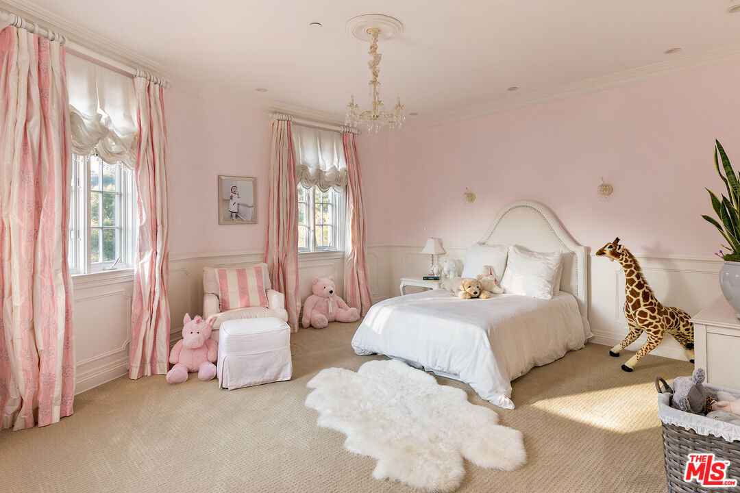 1658 Lindacrest Drive Beverly Hills, CA 90210 - Photo 22 of 29