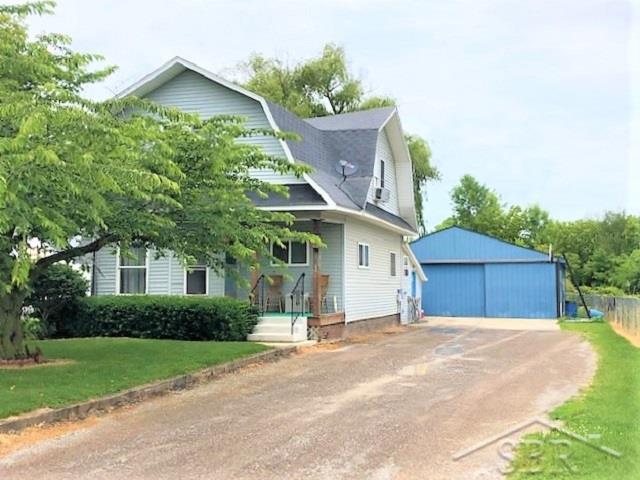 8067 Racine Street Birch Run, MI 48415 - Photo 3 of 22 50006056-2.JPG
