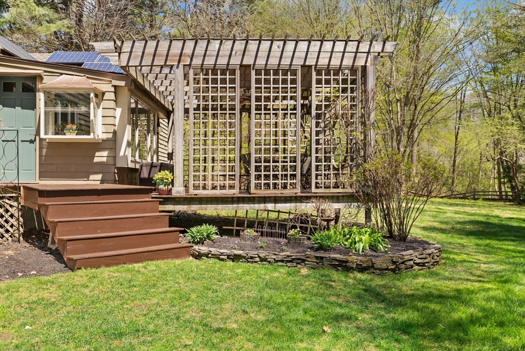 11 Hemlock Road Boxford, MA 01921 - Photo 34 of 42 Gallery Image 34