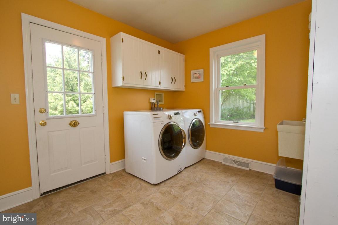 2924 Brookfield Road Lancaster, PA 17601 - Photo 27 of 60