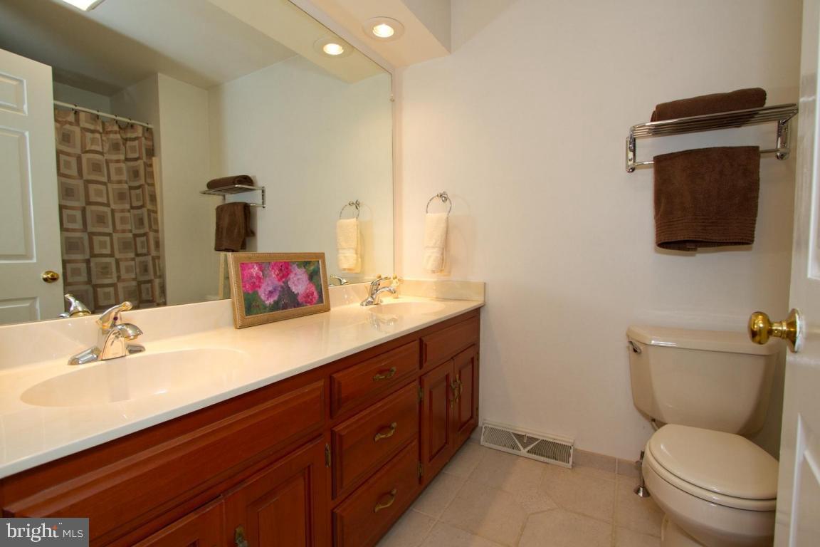 2924 Brookfield Road Lancaster, PA 17601 - Photo 44 of 60