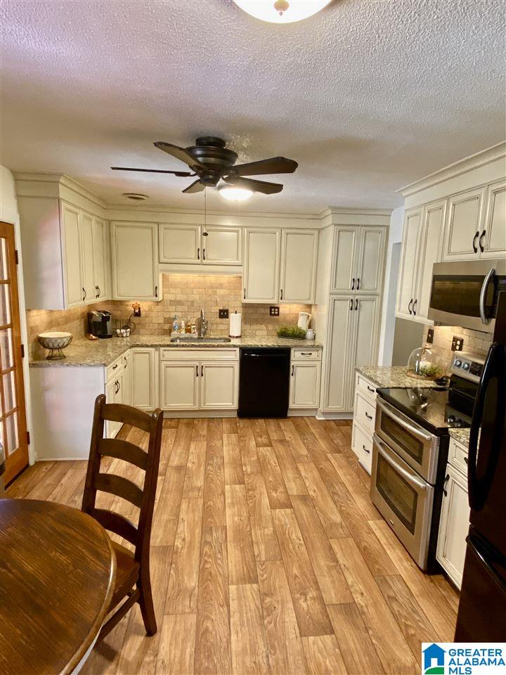 5147 Terry Heights Road Pinson, AL 35126 - Photo 9 of 34