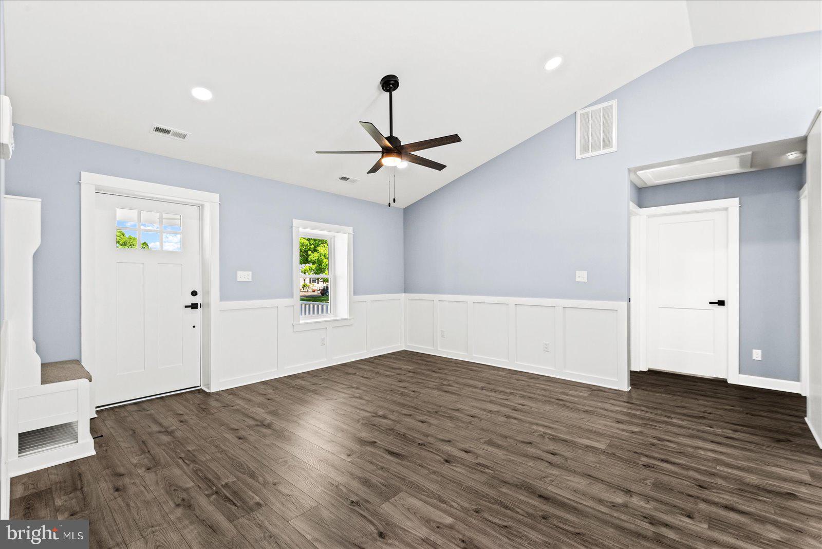 408 Wirt Street Colonial Beach, VA 22443 - Photo 9 of 46 Bright and airy open space awaits.