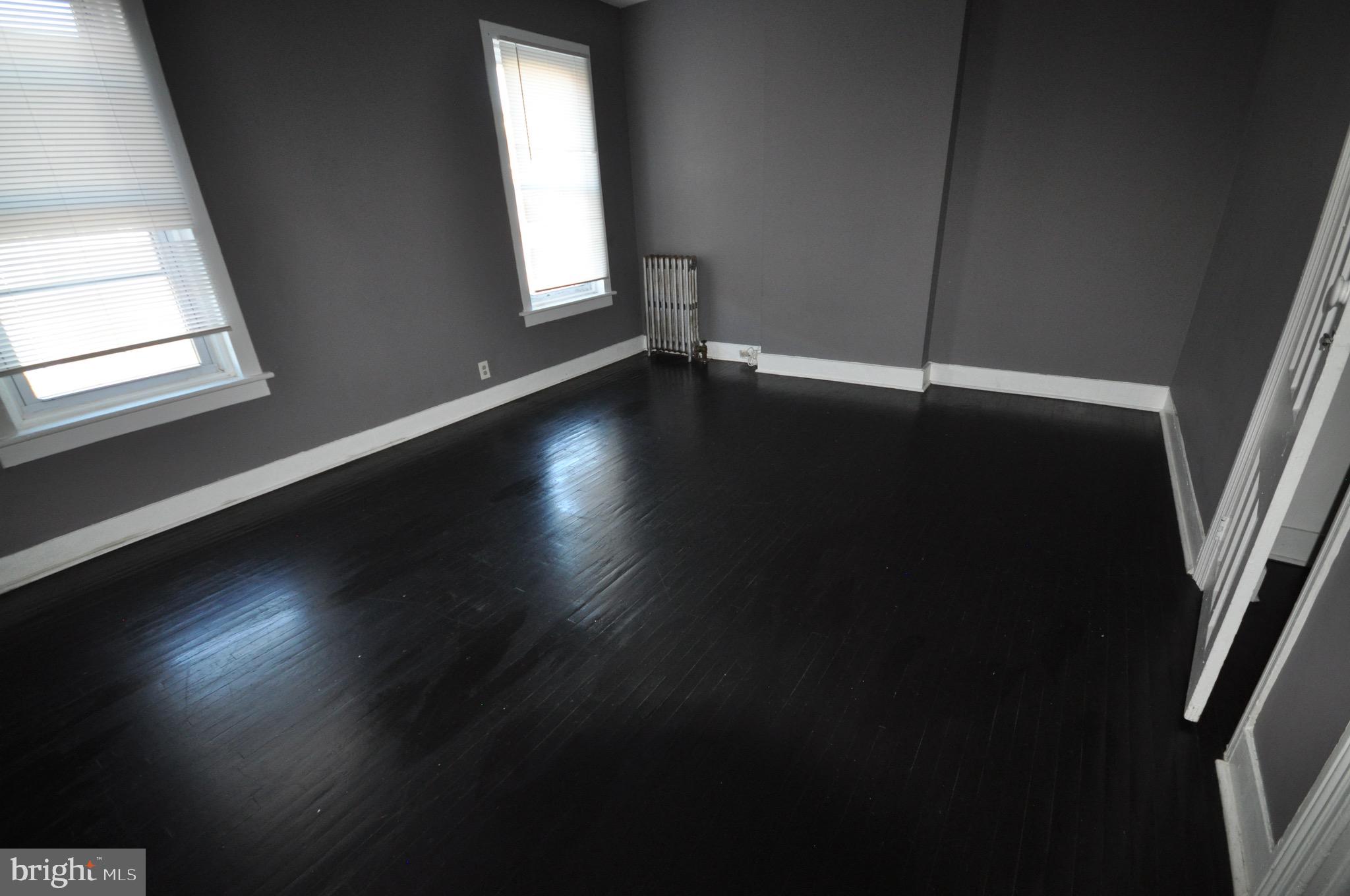 27 Tyler Street Trenton, NJ 08609 - Photo 16 of 27