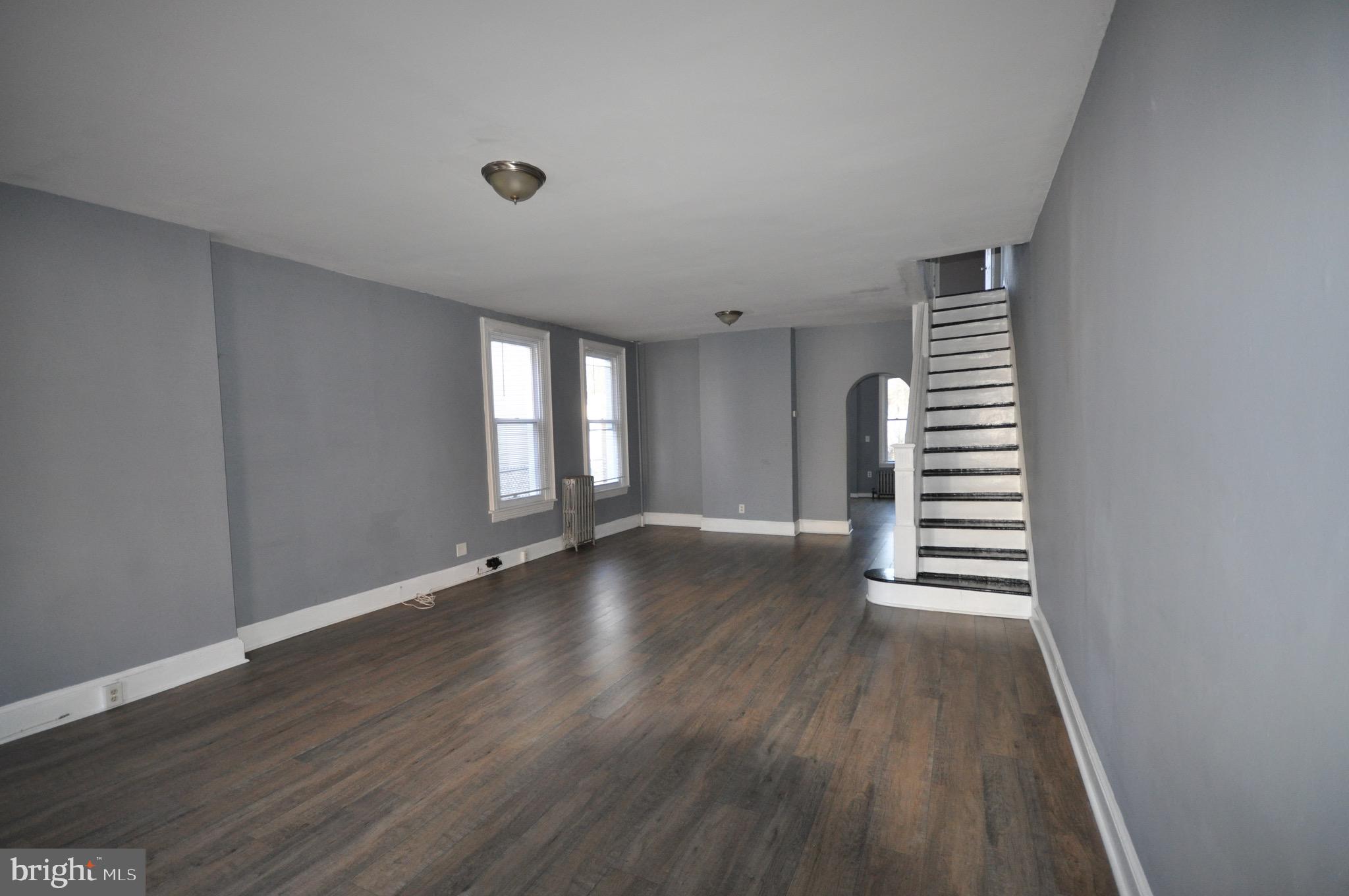 27 Tyler Street Trenton, NJ 08609 - Photo 5 of 27