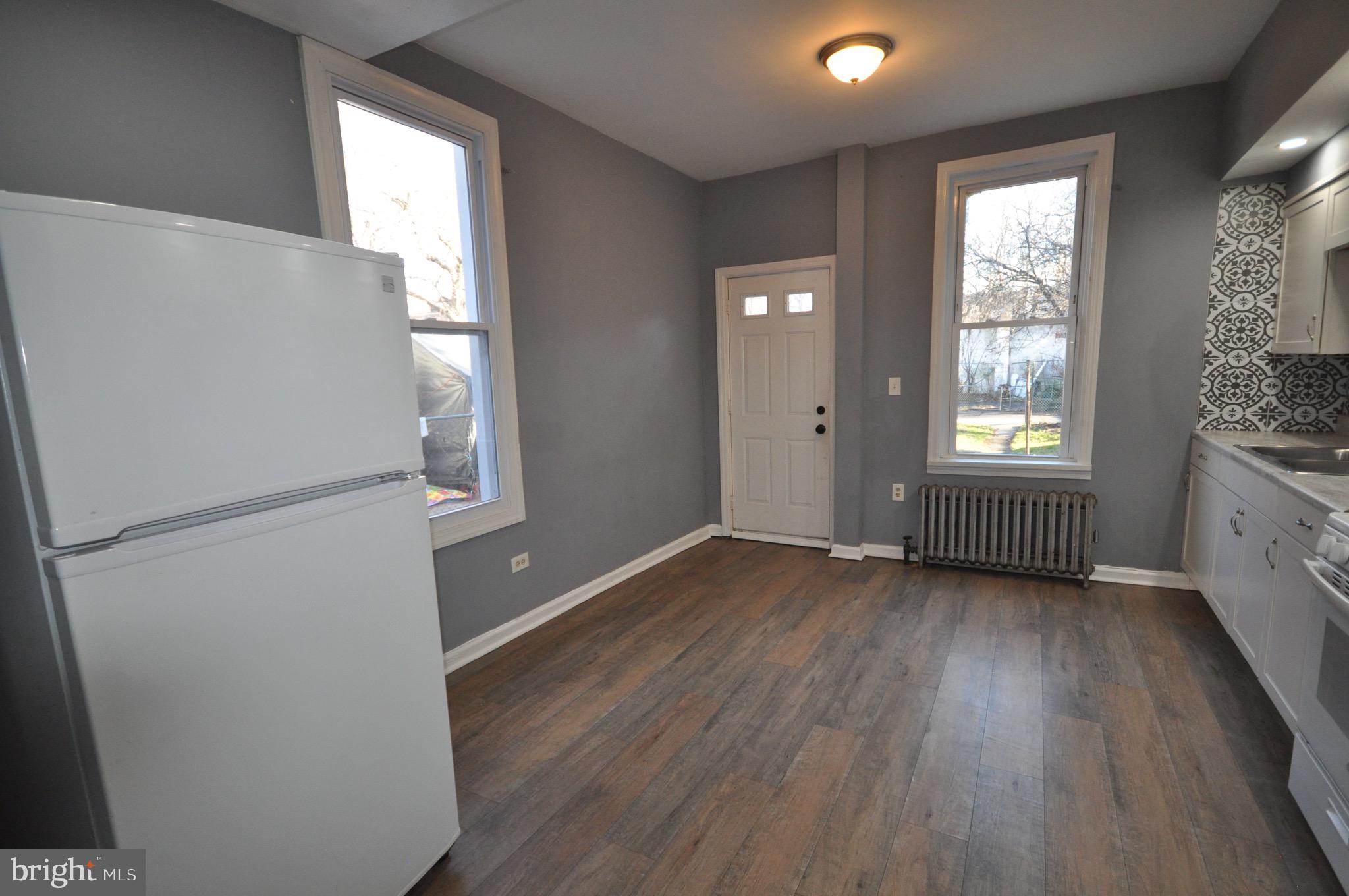 27 Tyler Street Trenton, NJ 08609 - Photo 8 of 27