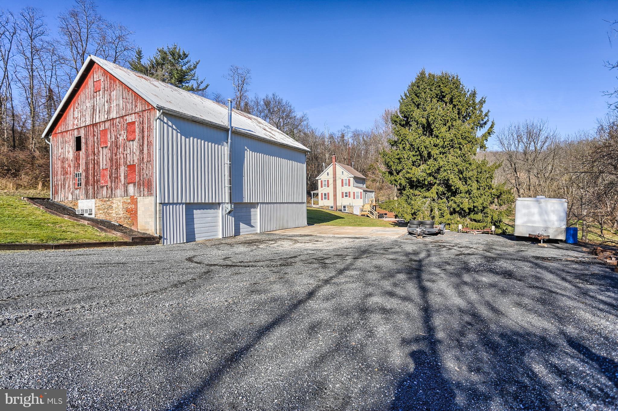 375 Sparton Road York, PA 17403 - Photo 3 of 26 Gallery Image 3