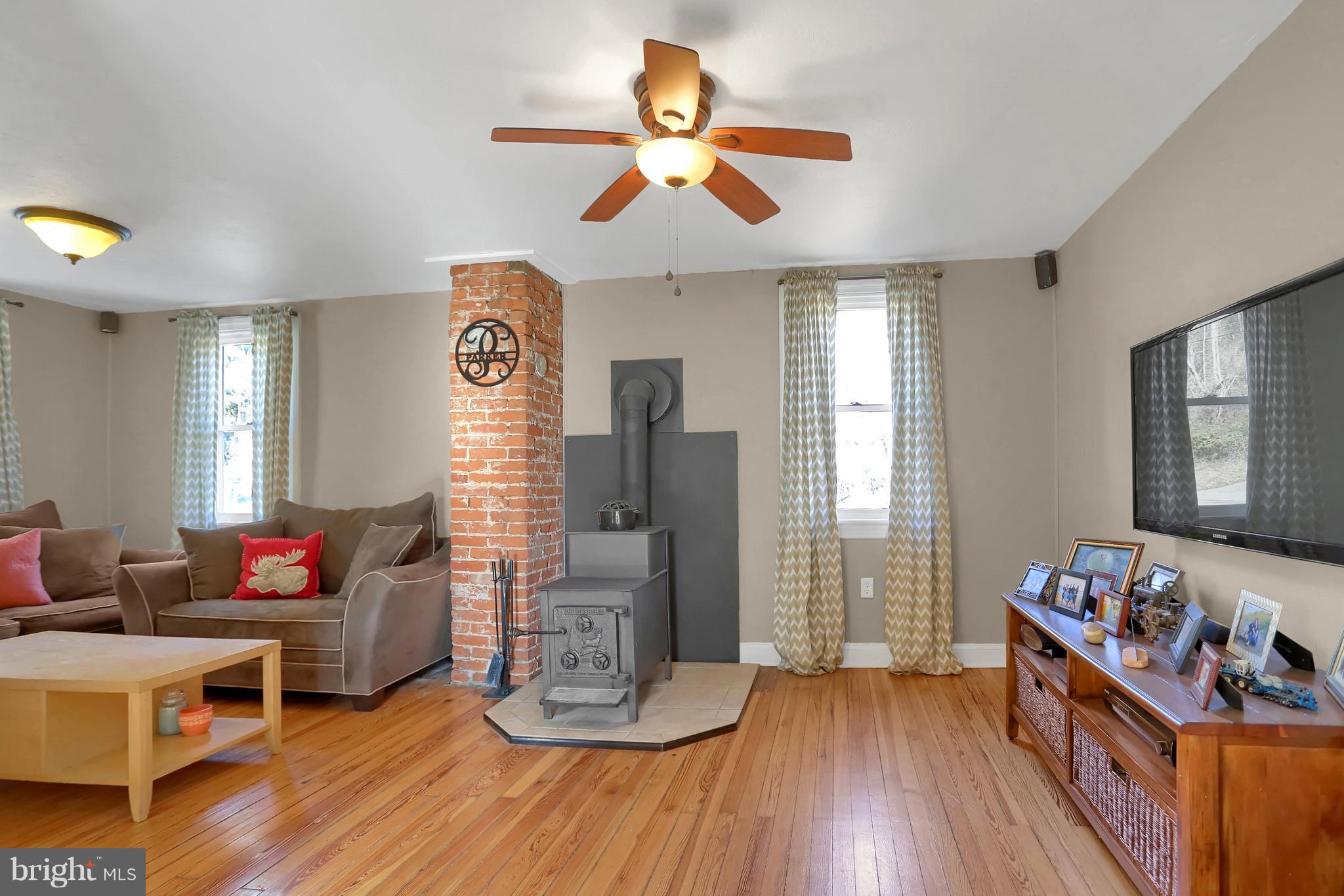 375 Sparton Road York, PA 17403 - Photo 7 of 26 Gallery Image 7