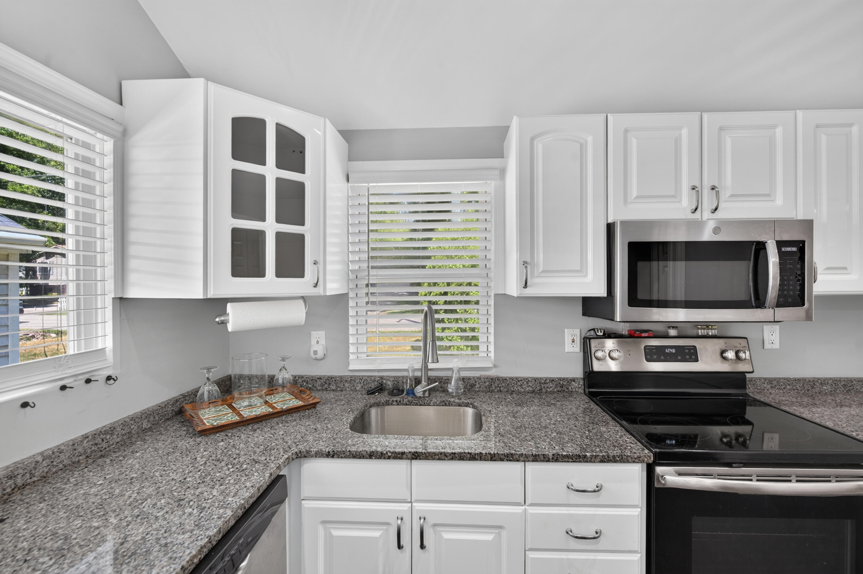 10-571-Crescent-Lake-Rd-Waterford-Townsh