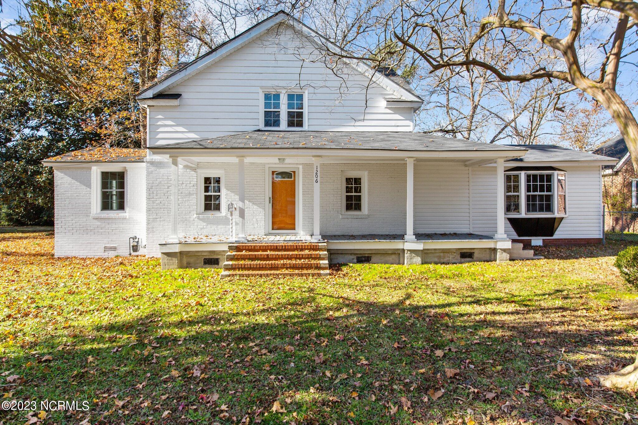 1206 North Bonner St  