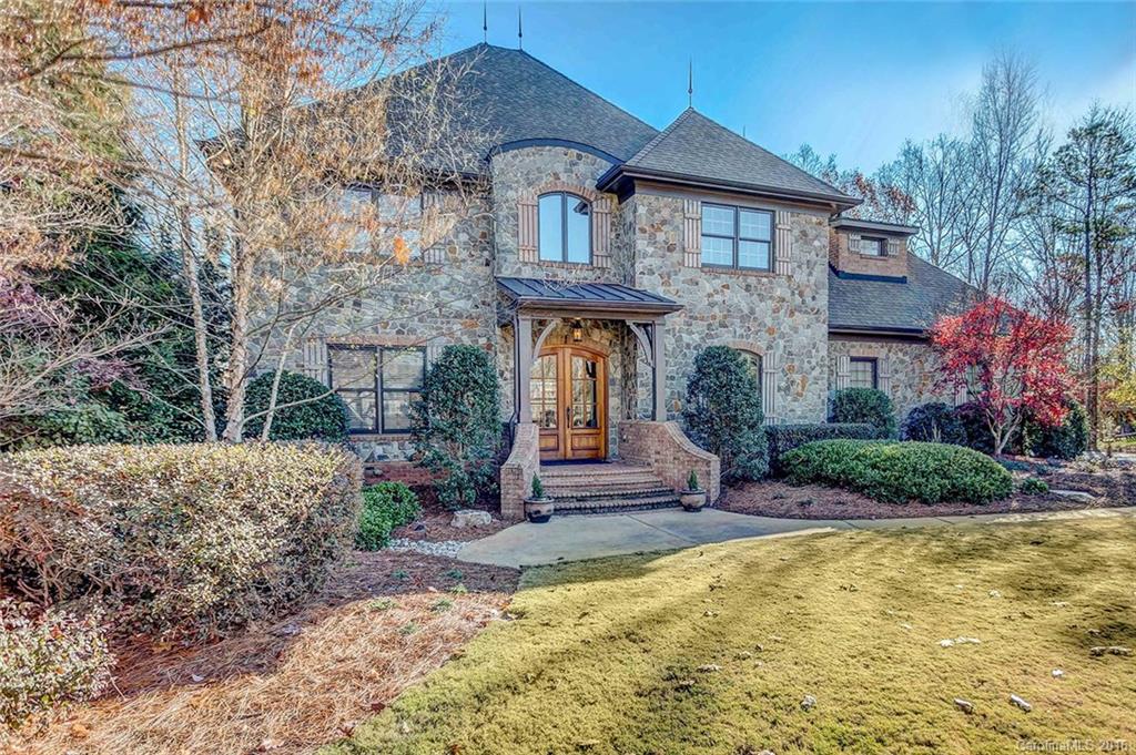 433 Hendon Row Fort Mill, SC 29715 - Photo 2 of 24 Gallery Image 2