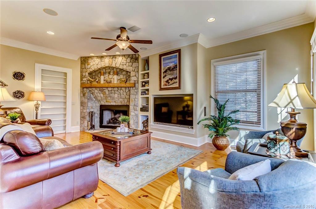 433 Hendon Row Fort Mill, SC 29715 - Photo 11 of 24 Gallery Image 11