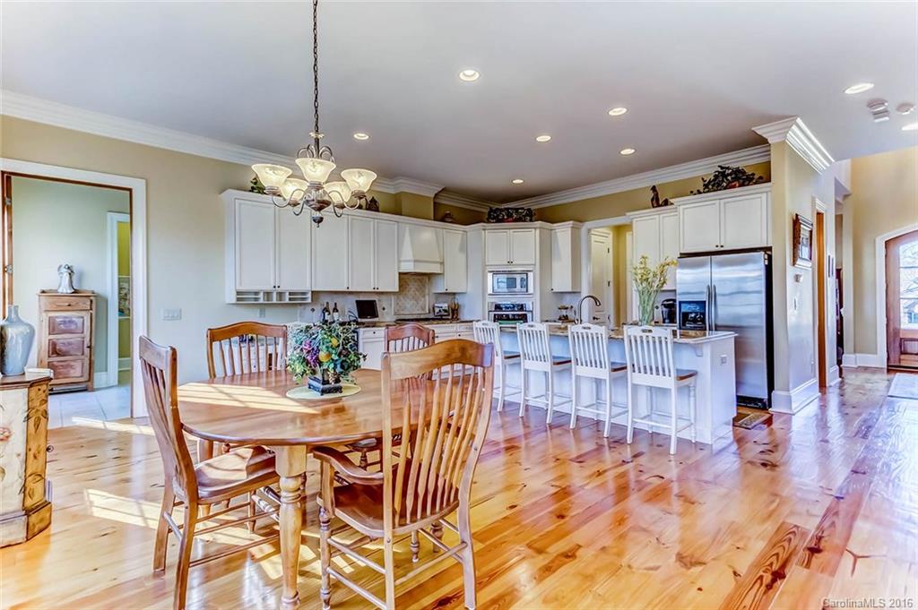 433 Hendon Row Fort Mill, SC 29715 - Photo 9 of 24 Gallery Image 9