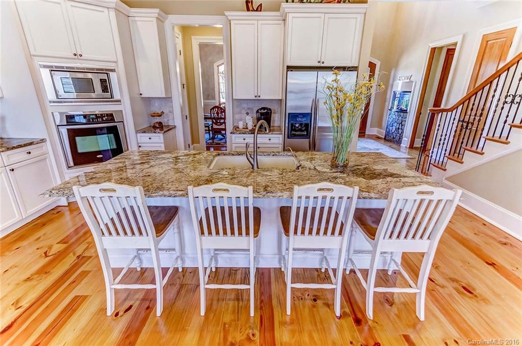 433 Hendon Row Fort Mill, SC 29715 - Photo 10 of 24 Gallery Image 10