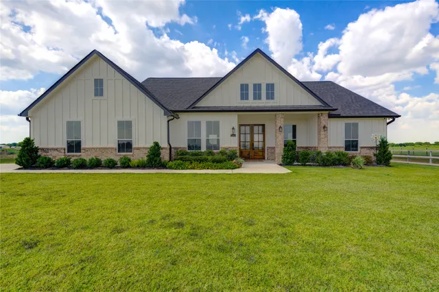 $659,900 | 11814 Roesler Road, Needville, TX 77461