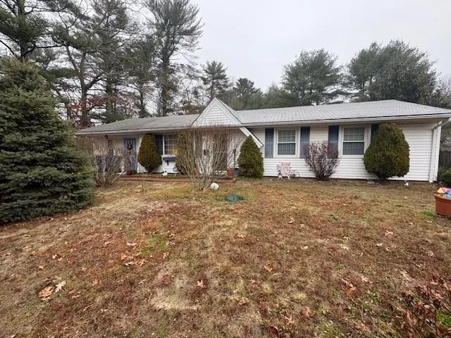$399,900 | 11 Acoaxet Lane, Wareham, MA 02576