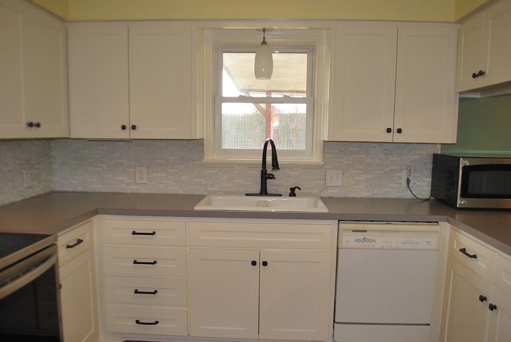 2604 West Johnson Street Denison, TX 75020 - Photo 20 of 40