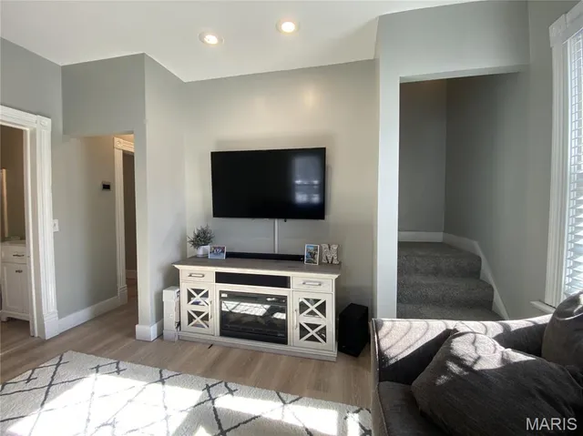 $185,000 | 220 West 2nd Street, Hermann, MO 65041