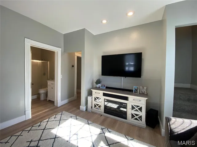 $185,000 | 220 West 2nd Street, Hermann, MO 65041