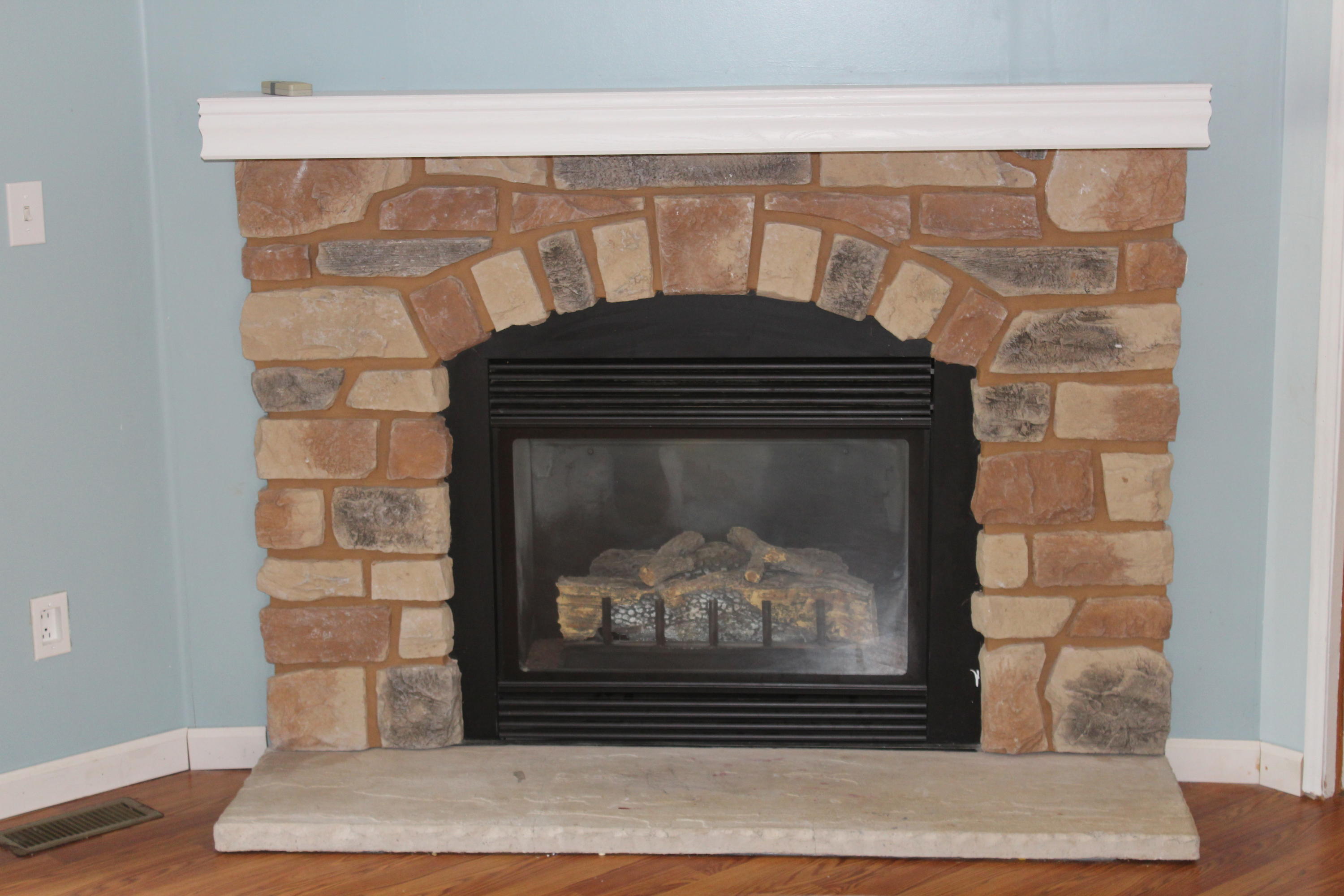 9811 King Road Alanson, MI 49706 - Photo 5 of 27 Gallery Image 5