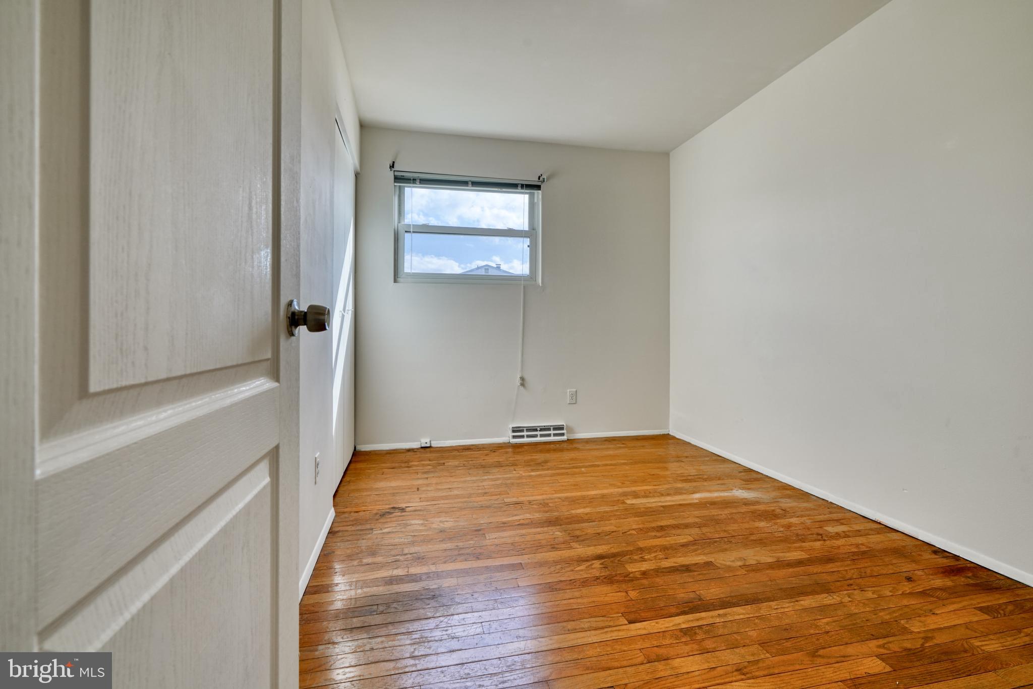 2312 Holyoke Road Rosedale, MD 21237 - Photo 20 of 39