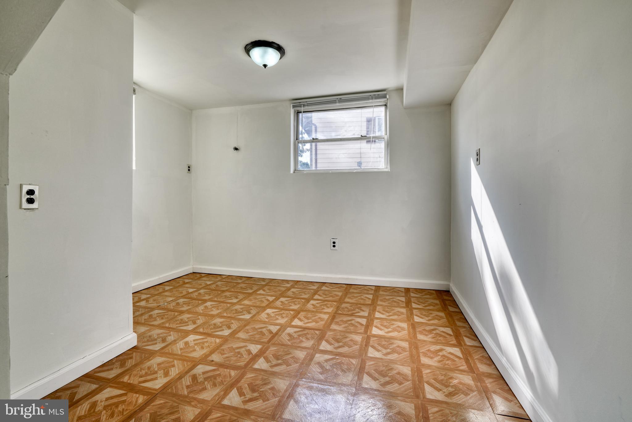 2312 Holyoke Road Rosedale, MD 21237 - Photo 21 of 39