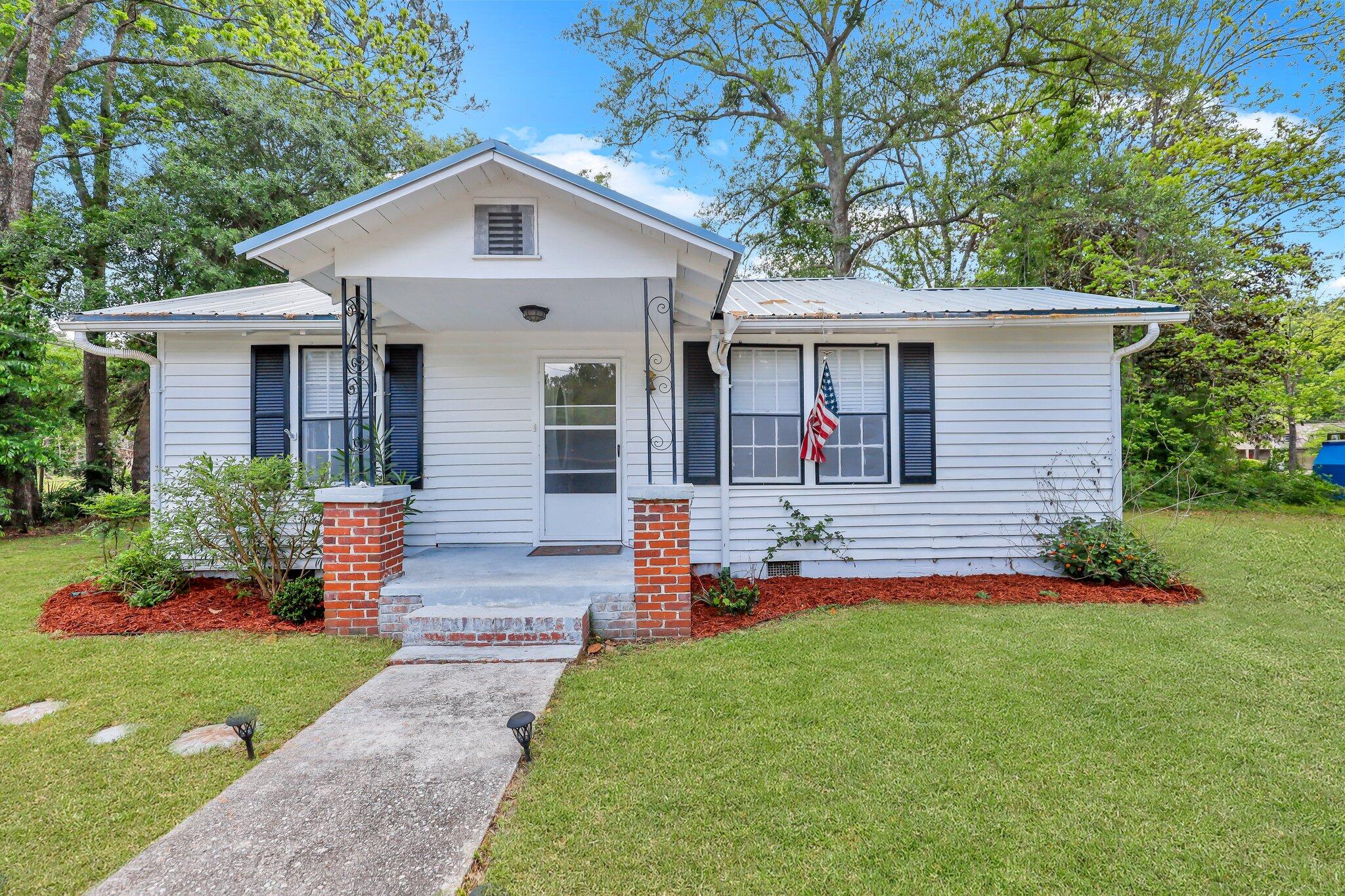 51 Salkehatchie Road Yemassee, SC 29945 - Photo 1 of 42 3-web-or-mls-_MG_0006_1