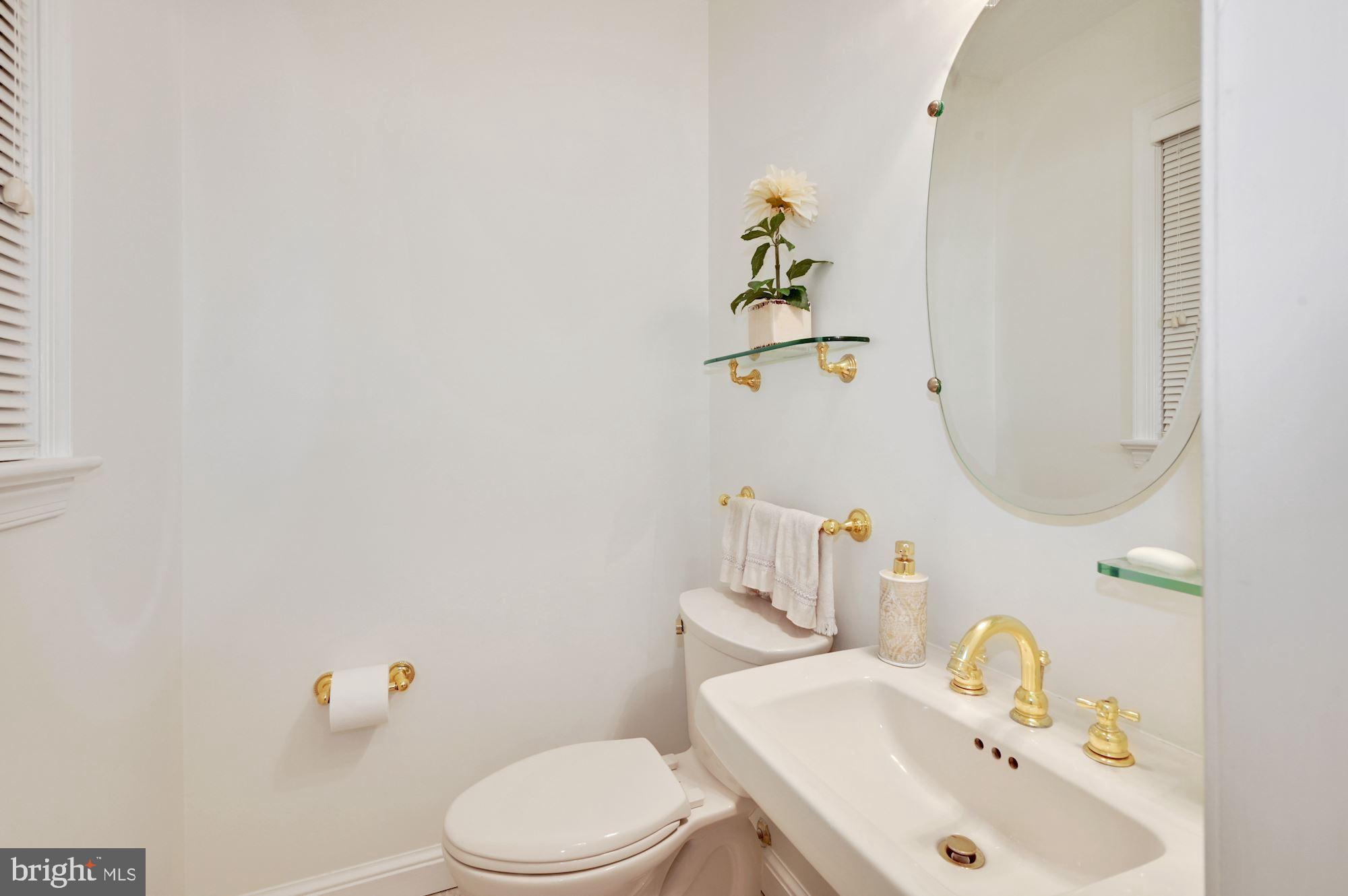 8802 Altimont Lane Chevy Chase, MD 20815 - Photo 17 of 52 Main Level Powder Room