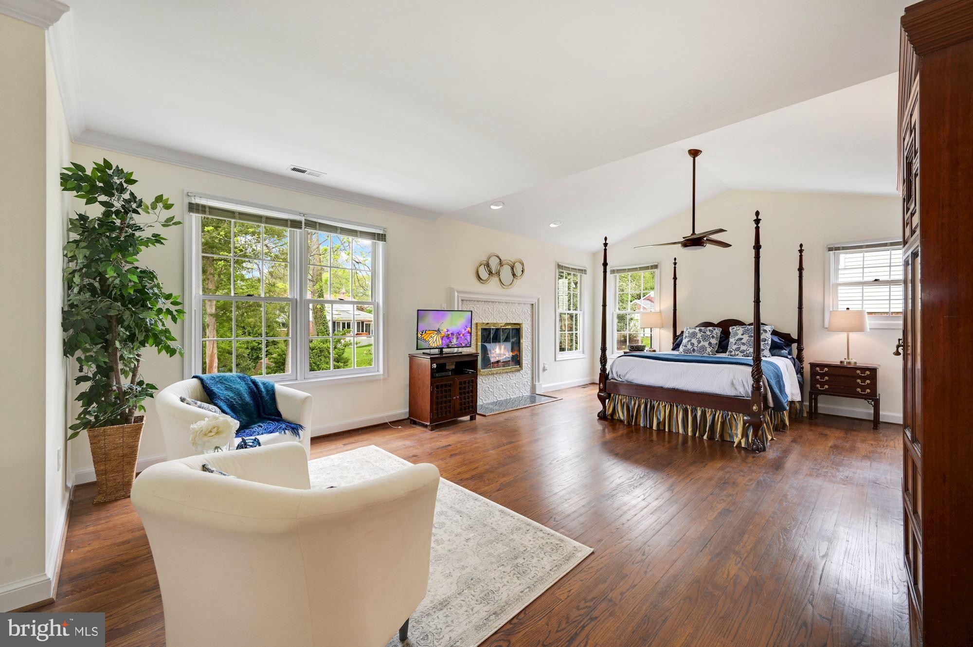 8802 Altimont Lane Chevy Chase, MD 20815 - Photo 24 of 52 Primary Bedroom w Sitting Area