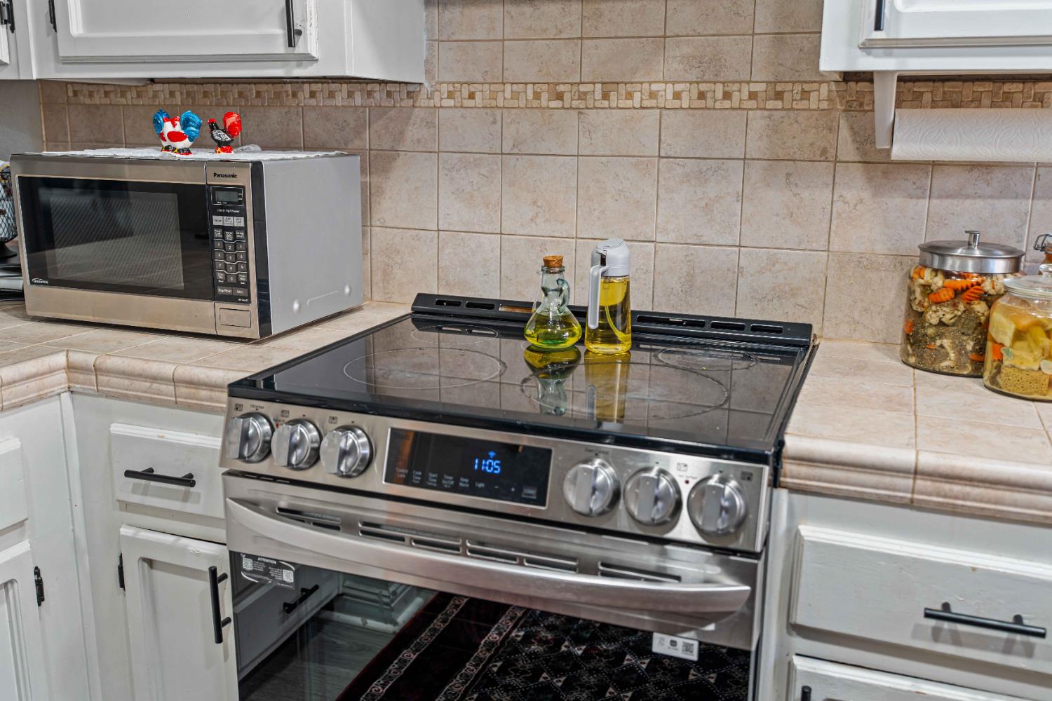 4009 Dale Road, Unit E Modesto, CA 95356 - Photo 5 of 26