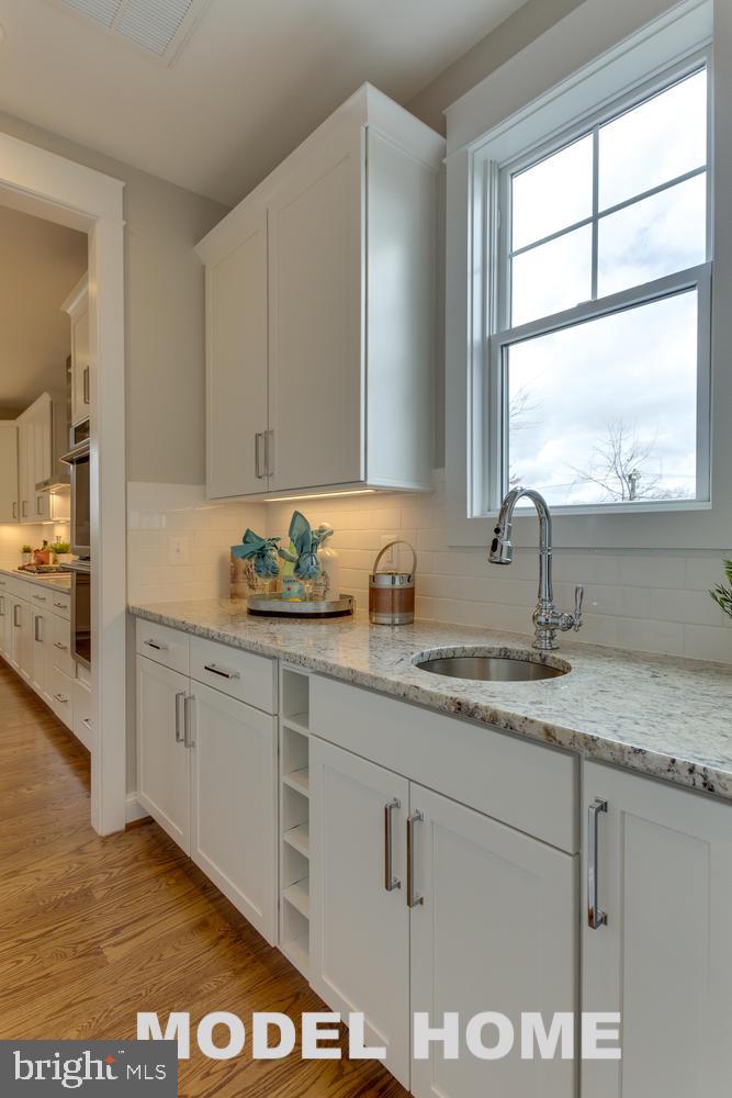 1913 Anderson Road Falls Church, VA 22043 - Photo 19 of 23