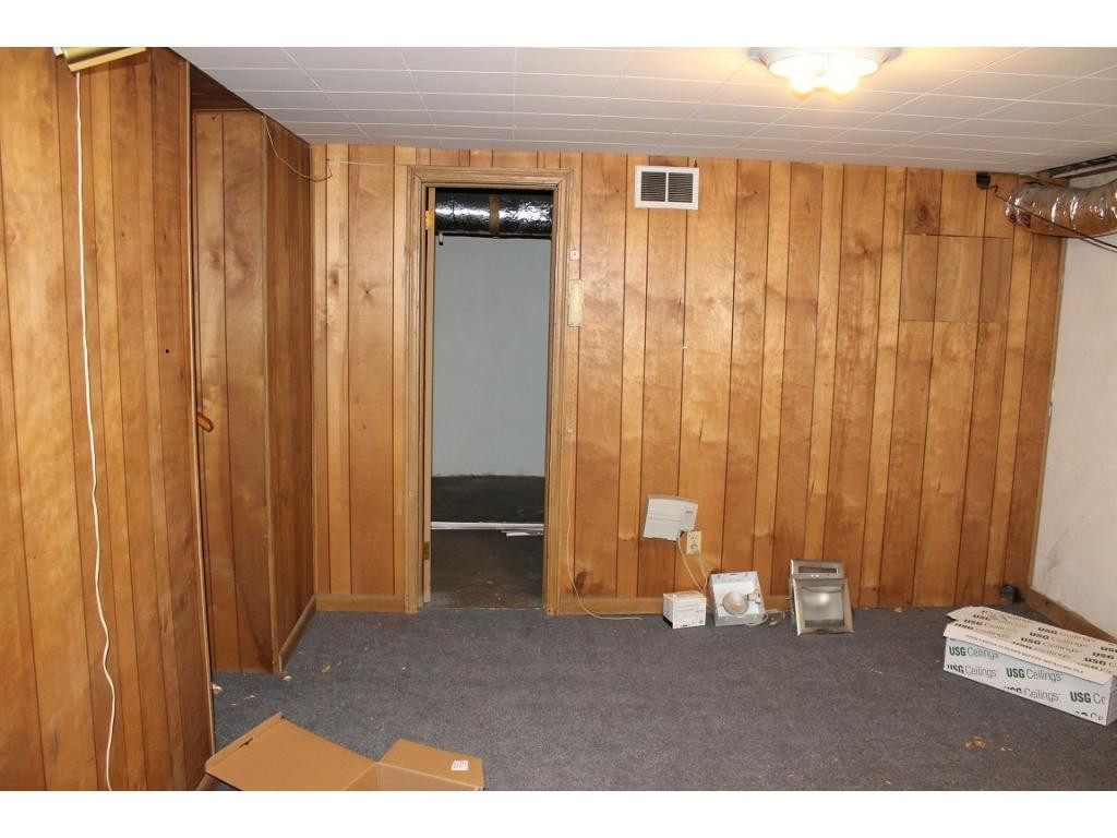 104 Crossway Road Bristol, VA 24201 - Photo 19 of 27 Photo 19
