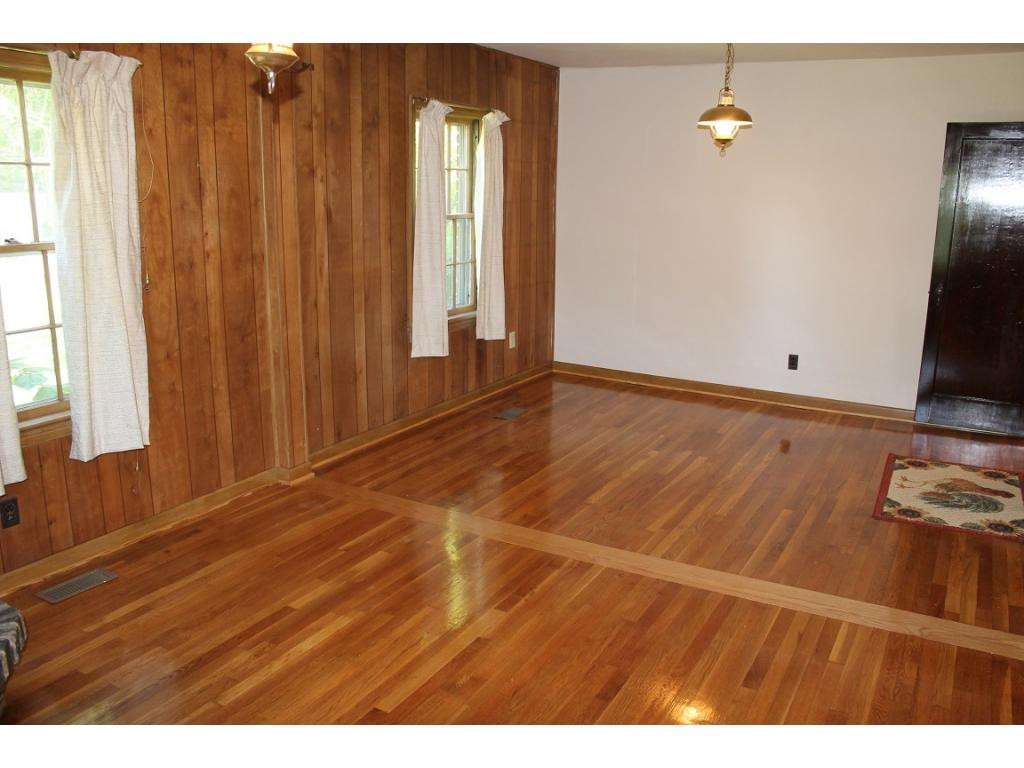 104 Crossway Road Bristol, VA 24201 - Photo 10 of 27 Photo 10