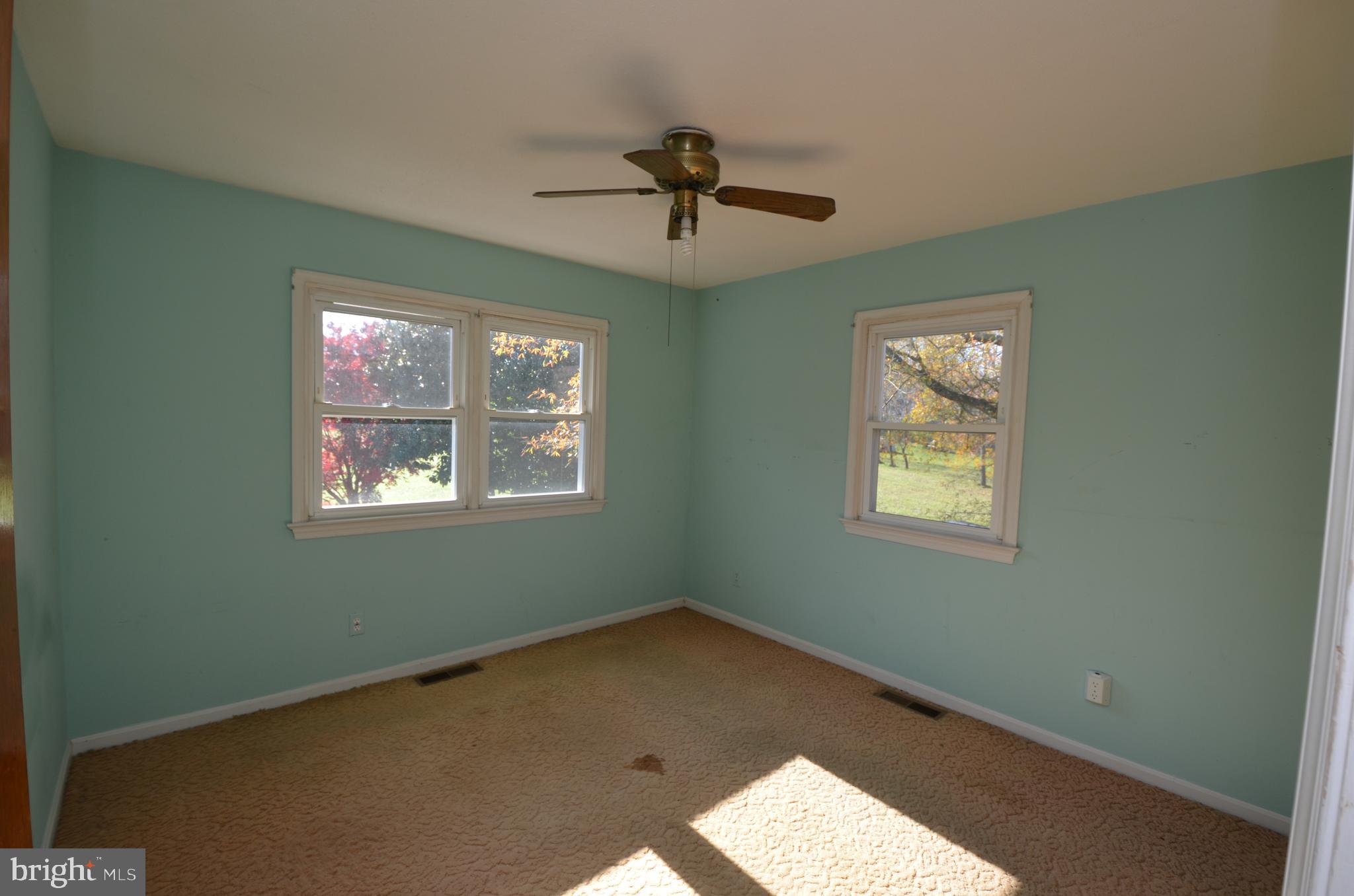 6318 McKendree Road Dunkirk, MD 20754 - Photo 22 of 29 Bedroom #3