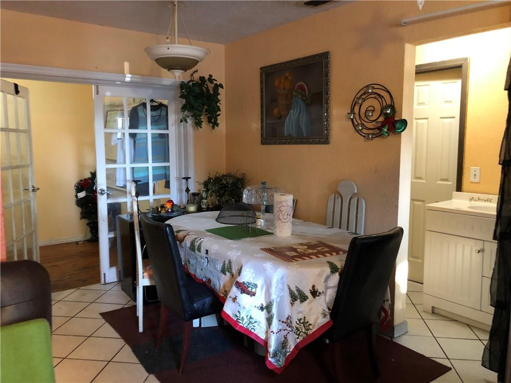 2960 Northwest 68th Way Sunrise, FL 33313 - Photo 3 of 11 Photo 3