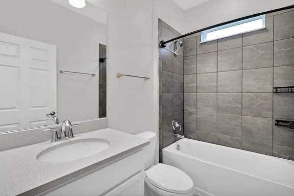 $485,000 | 5935 Wild Olive Way, Vero Beach, FL 32966