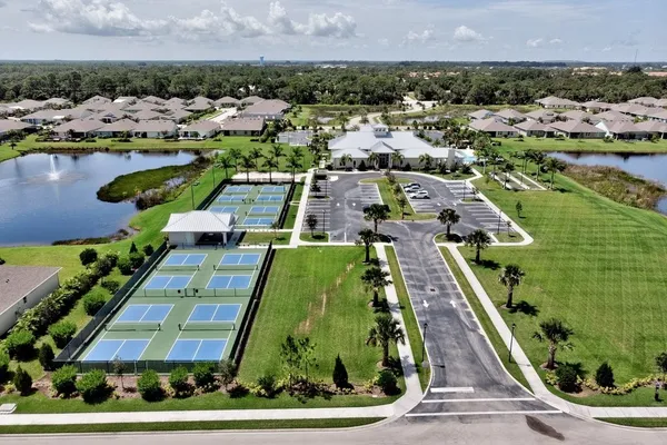 $485,000 | 5935 Wild Olive Way, Vero Beach, FL 32966