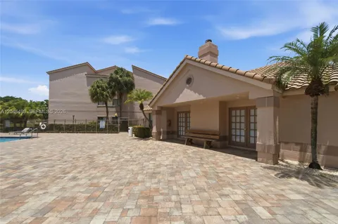 $205,000 | 2846 South University Drive, Unit 4104, Davie, FL 33328