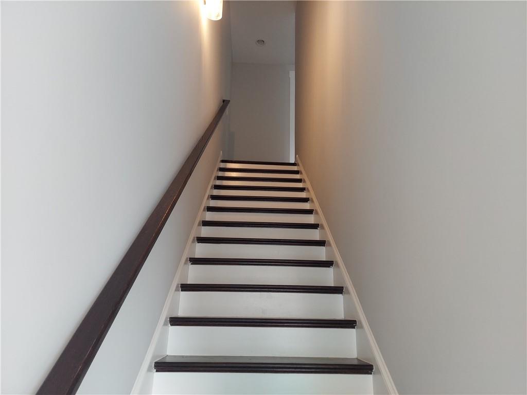 314 Fair Street Southwest Atlanta, GA 30313 - Photo 14 of 22 a view of entryway