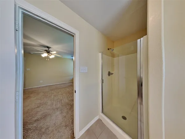 $1,895 | 1101 Shadow Glenn Drive, Conroe, TX 77301