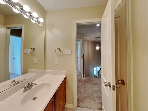 $1,895 | 1101 Shadow Glenn Drive, Conroe, TX 77301