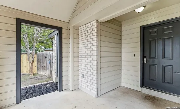 $2,350 | 7708 Brunning Court, Live Oak, TX 78233