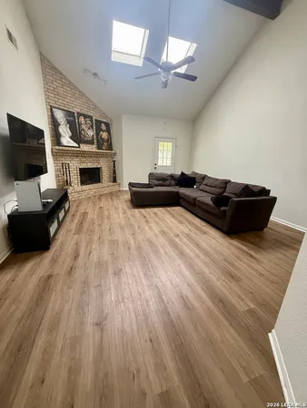 $2,350 | 7708 Brunning Court, Live Oak, TX 78233